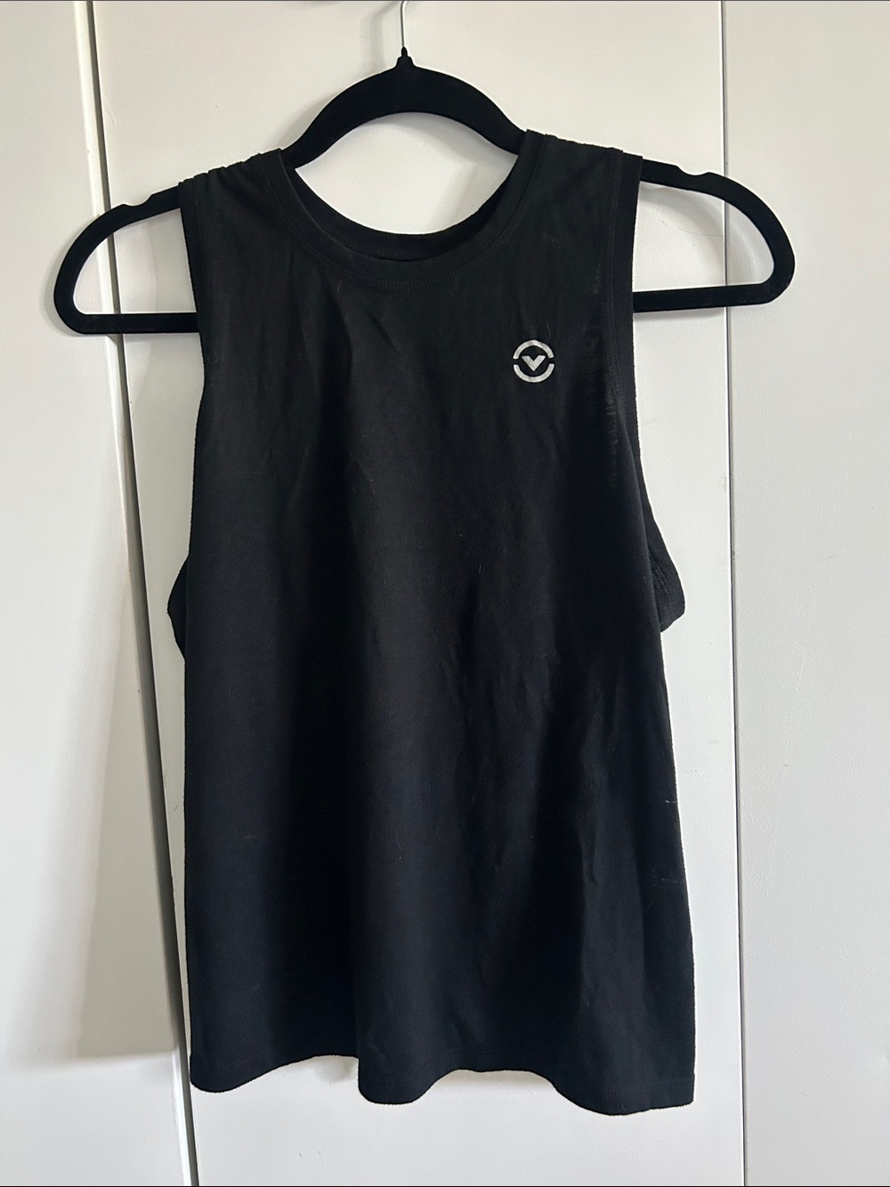 Virus Int’l tie-back tank